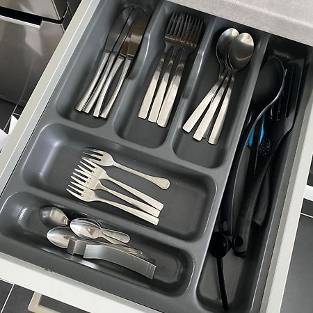 Zentrale 2 Zimmer Wohnung Хамбург Екстериор снимка